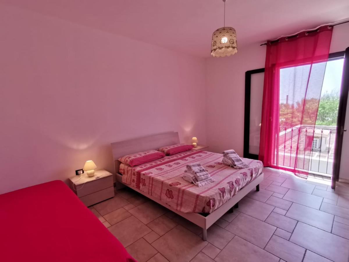 Casa Tramonto Vista Mare Apartment Marina Di Pescoluse Luaran gambar
