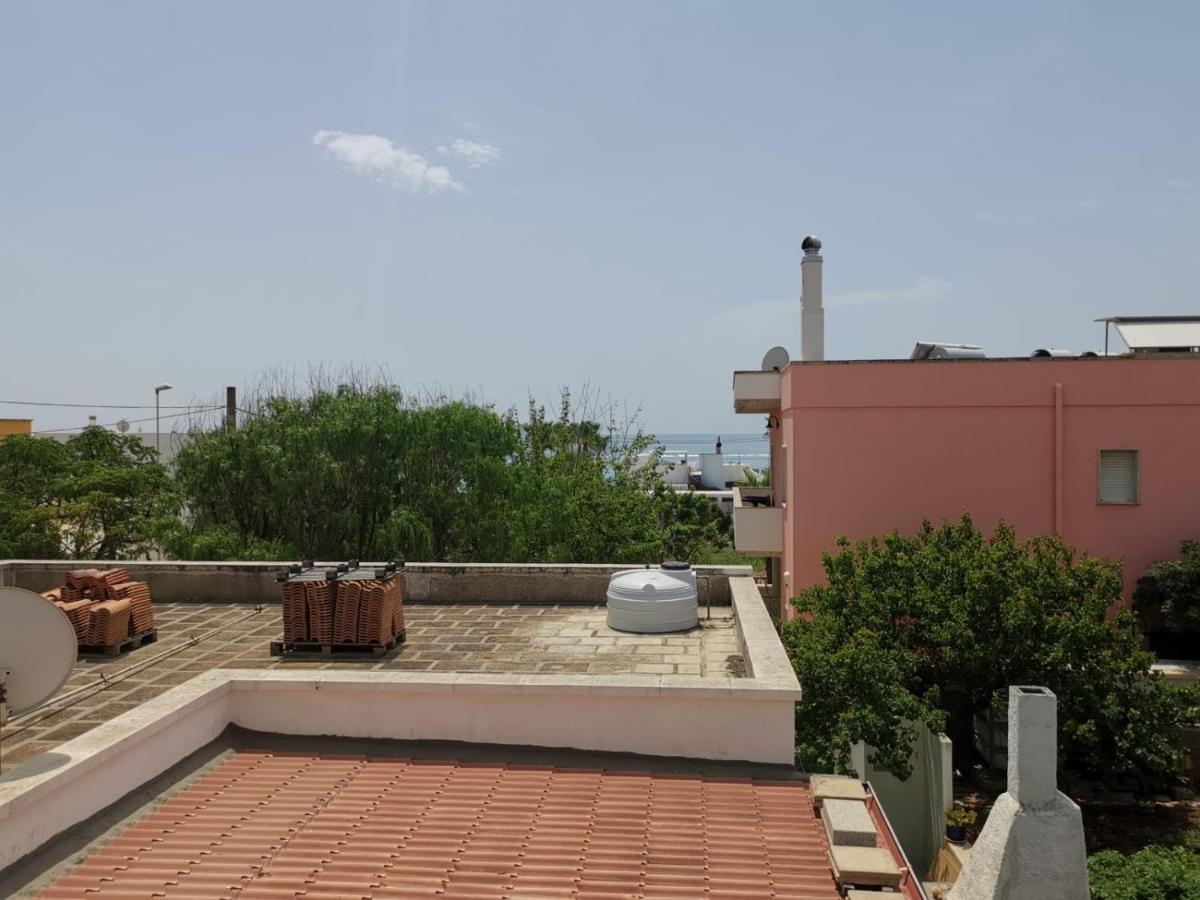 Casa Tramonto Vista Mare Apartment Marina Di Pescoluse Luaran gambar